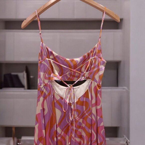 NWT ASTR Chelsi Midi Satin Dress in Purple Pink Rust - Picture 2 of 5